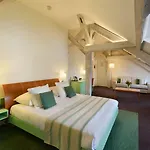 International & Terminus Hotel 3*