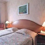 International & Terminus Hotel 3*