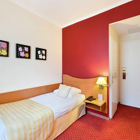 International & Terminus Hotel Ginebra