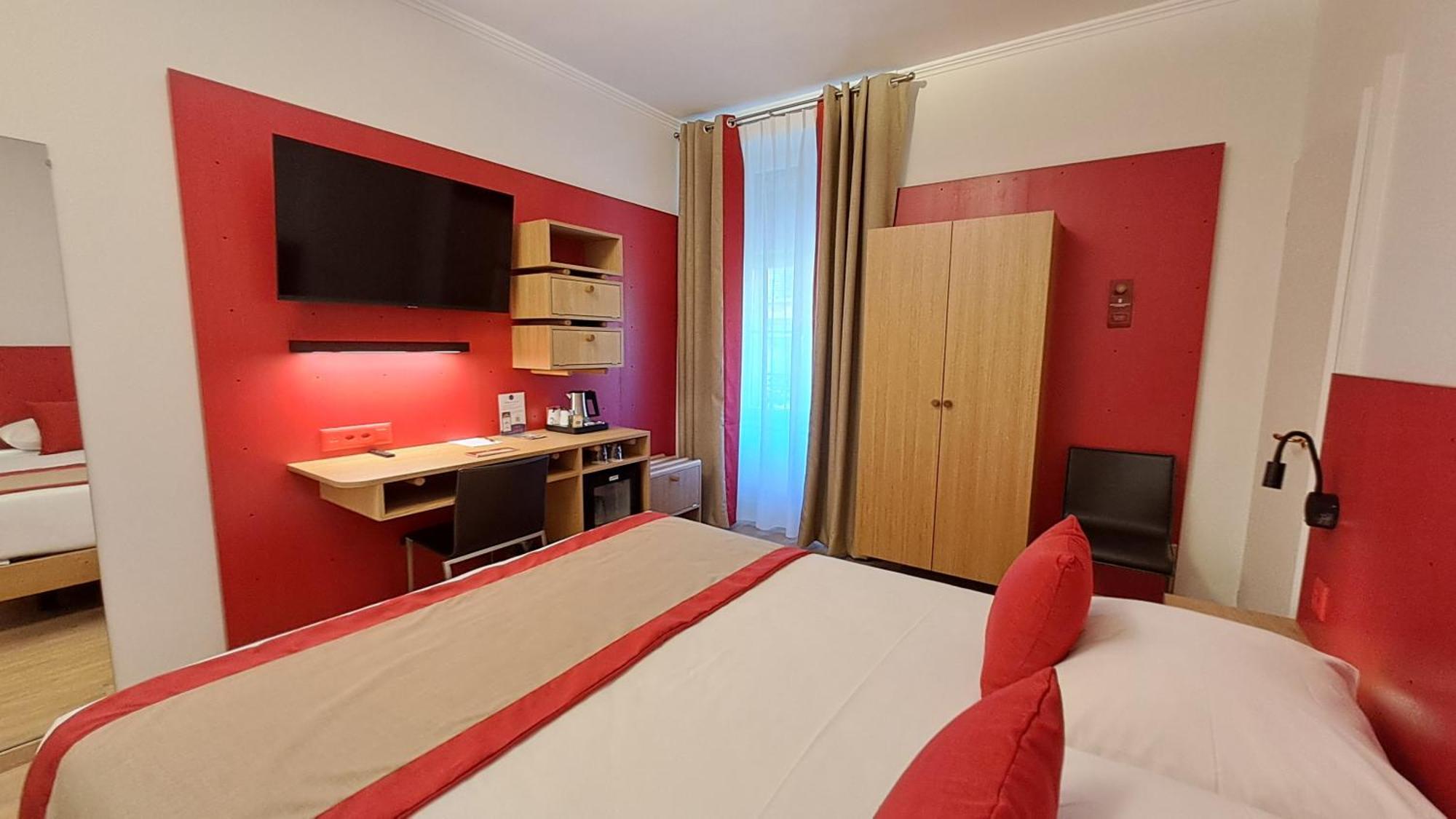 International & Terminus Hotel 3*