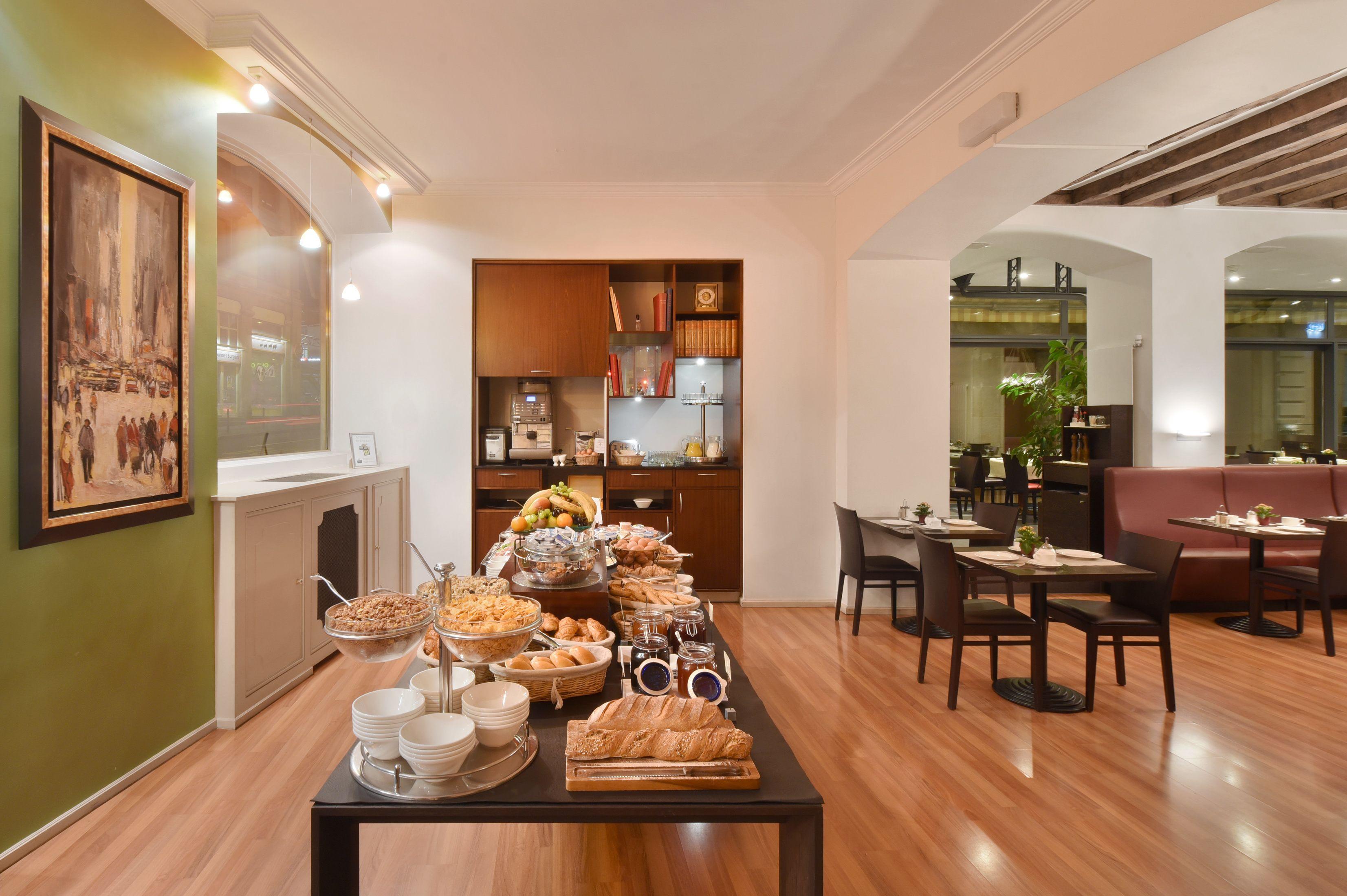 Hotel International & Terminus 3*