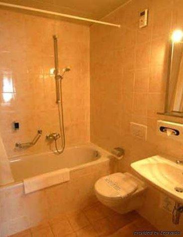 International & Terminus 3* Genève