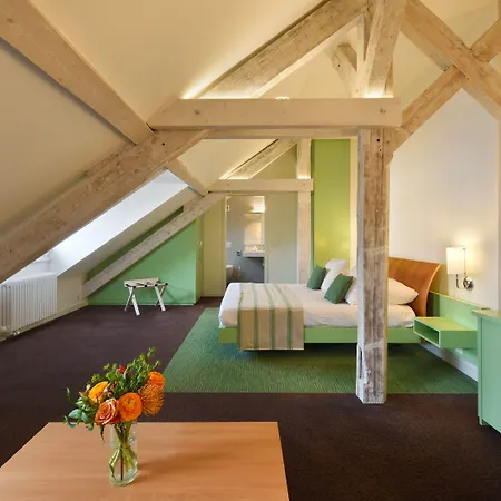 Hotel International & Terminus 3*