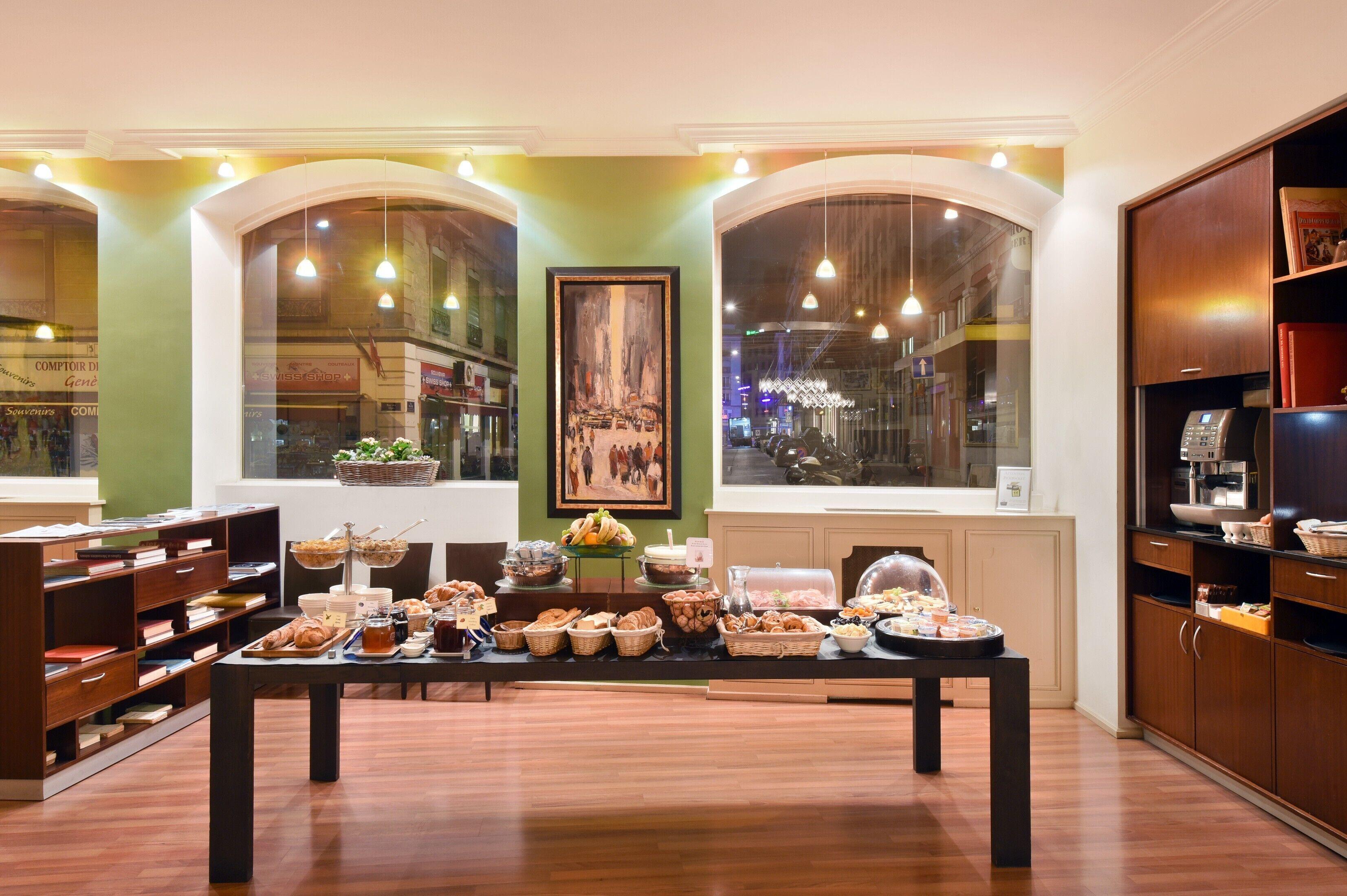 International & Terminus Hotel 3*