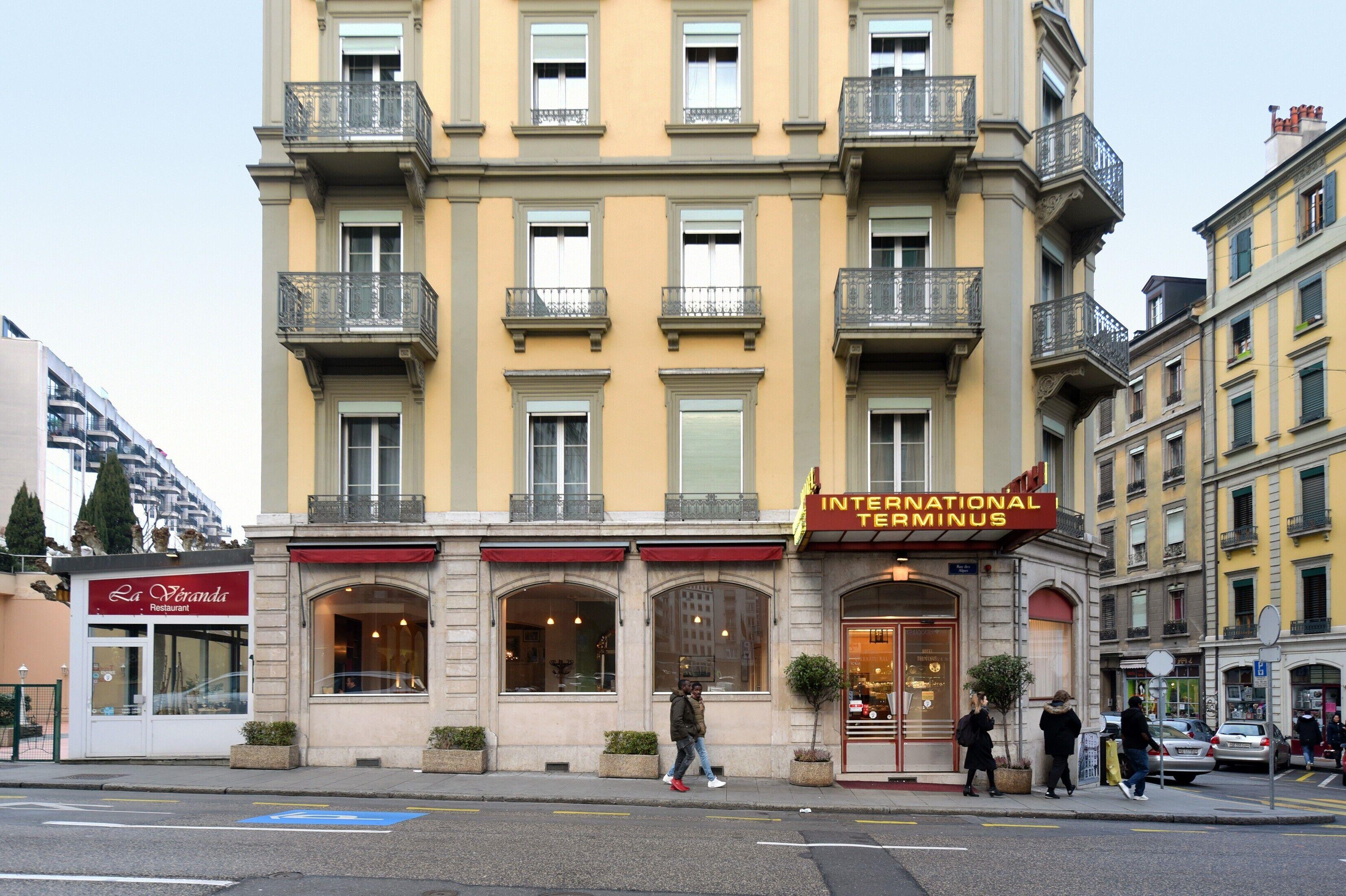 International & Terminus Hotel 3*