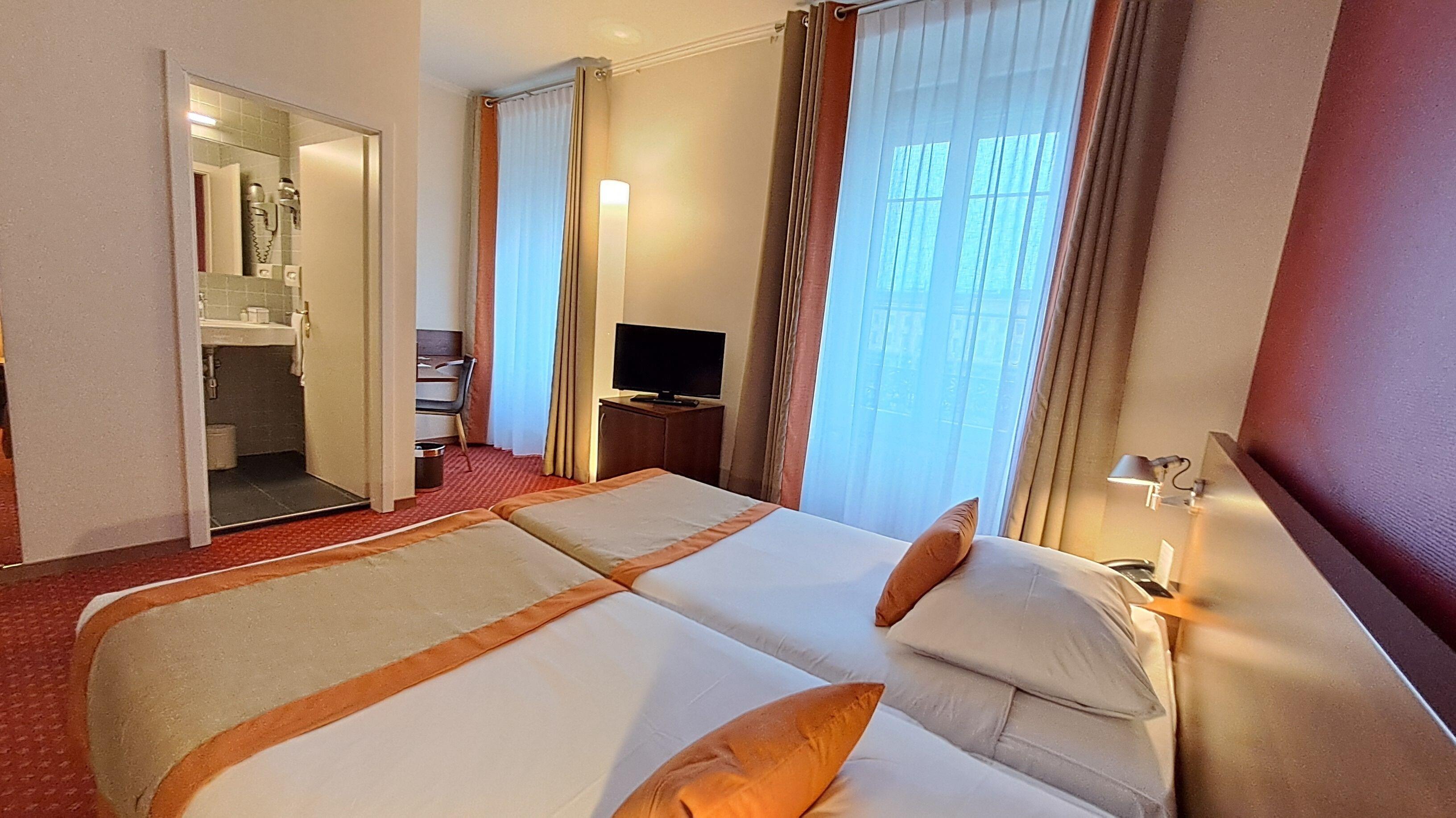 International & Terminus Hotel